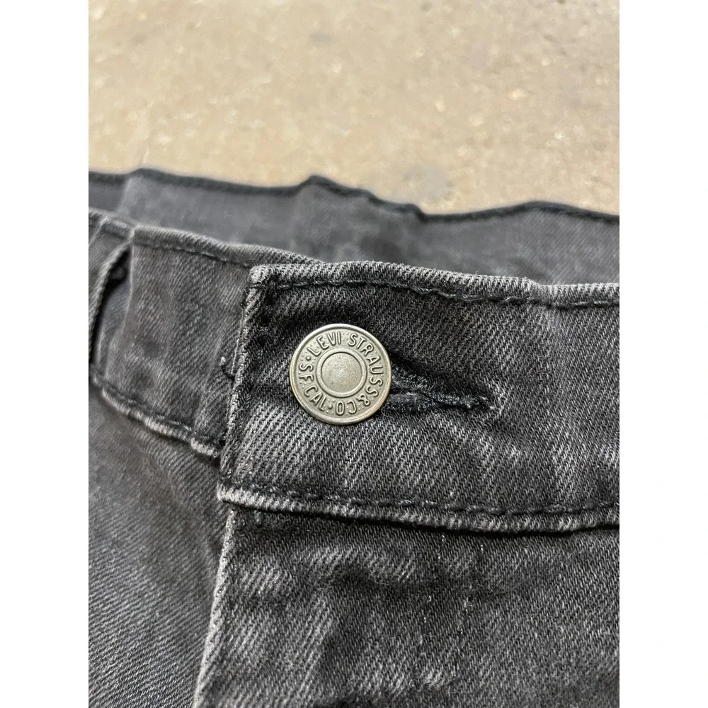 Levis water<less 423