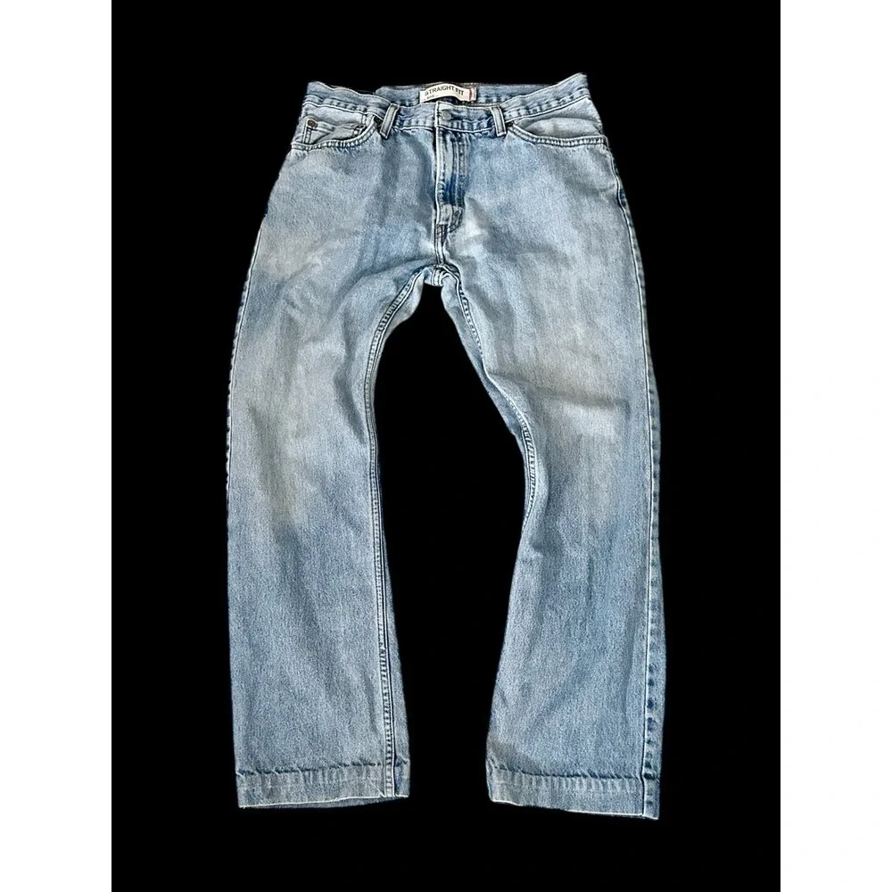 Levis this piece