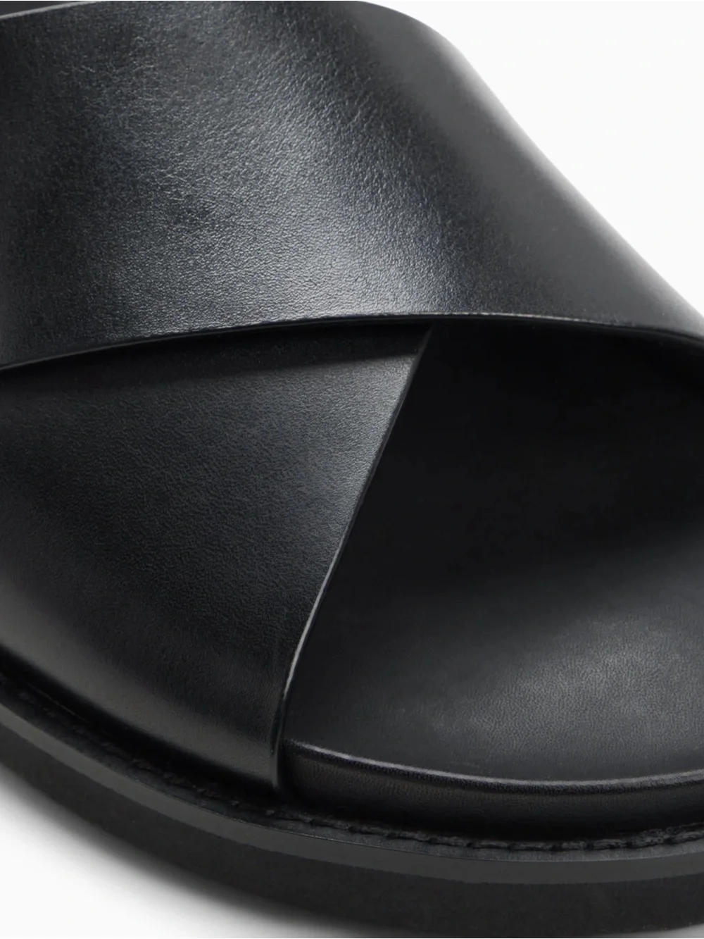 G.H. Bass & Co. Black Leather Slide Sandals