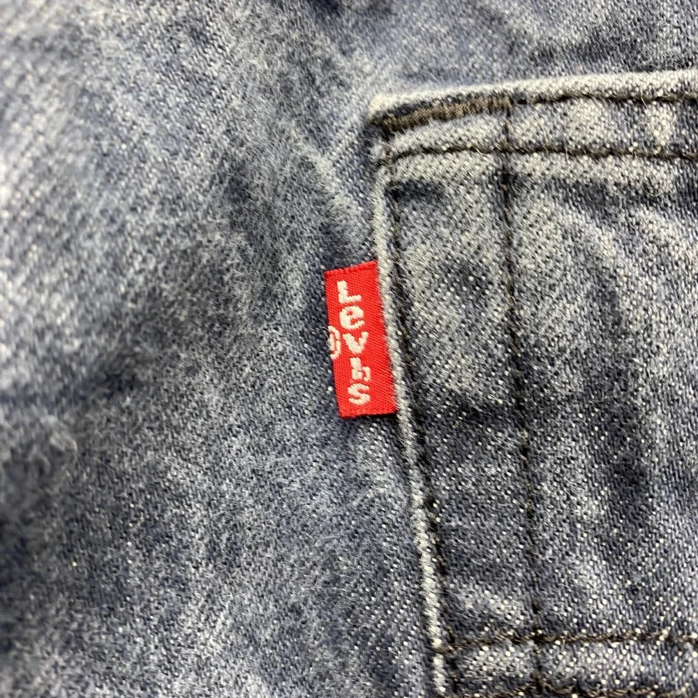 VTG Levis Jeans Mens 36X33 Dark Blue Denim Pants 501 Button Fly Straight 90s Y2K
