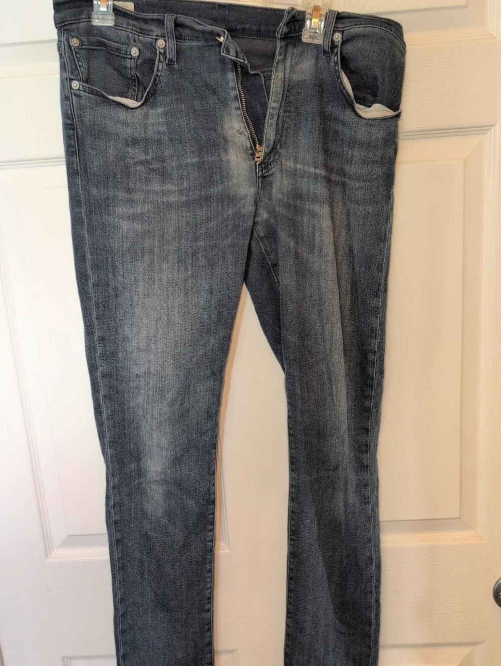 Levi's Men's Skinny Jeans - Washed Dark Blue