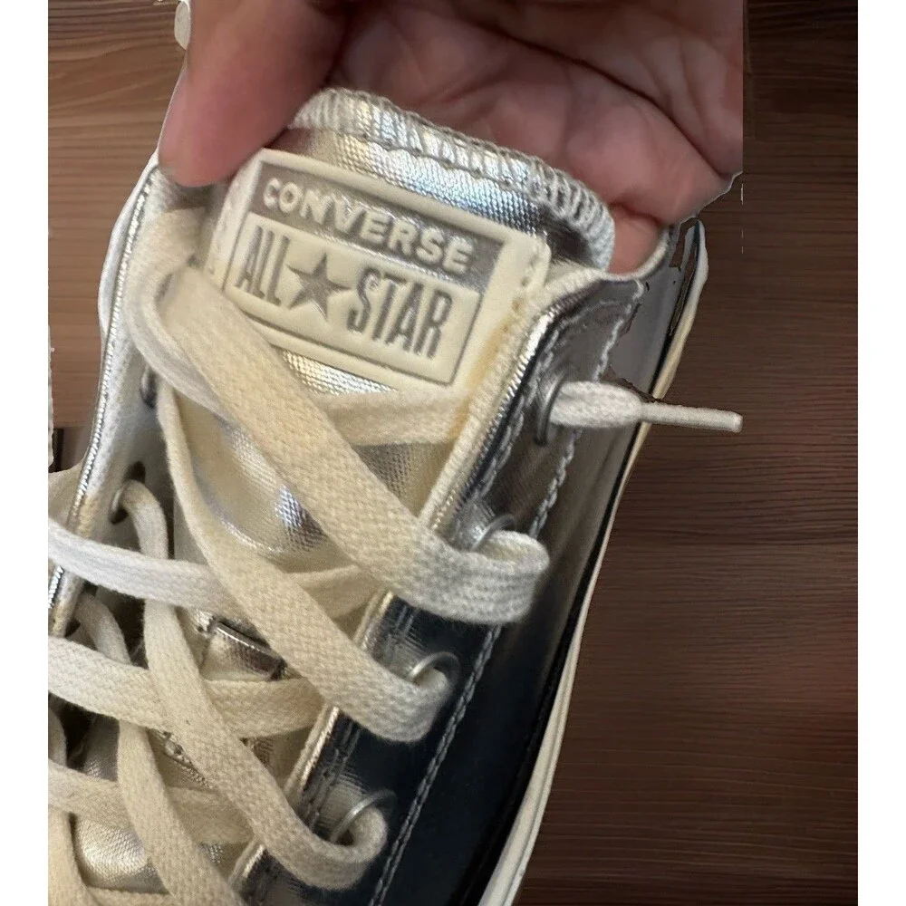 Converse helps lightweight could