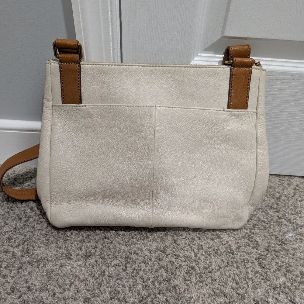 Fossil good pre