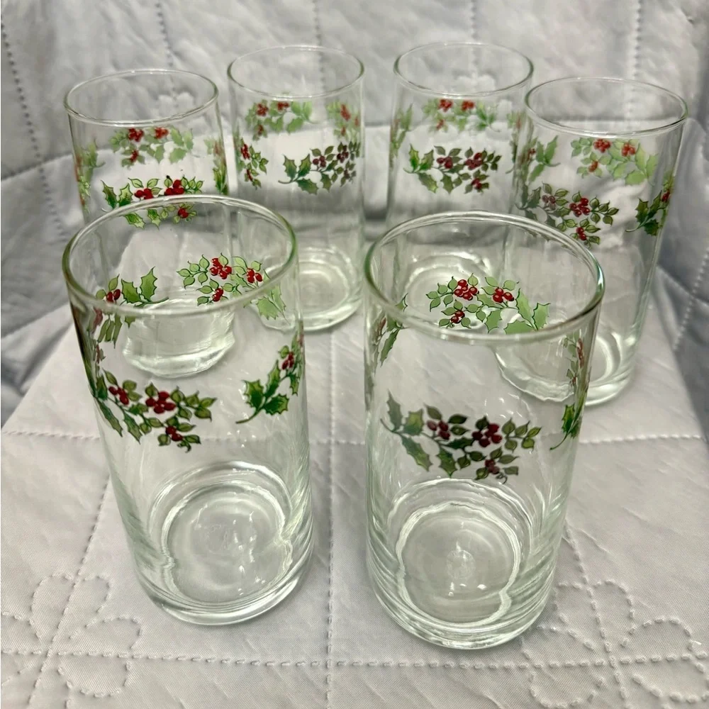 Gibson Design CHRISTMAS CHARM Set of 6~12oz Glassware Tumblers Delight Holiday