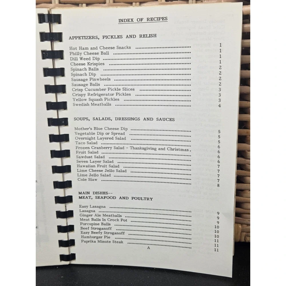 First Assembly Of God Church Cookbook Marion, North Carolina 1987 Local Country‎