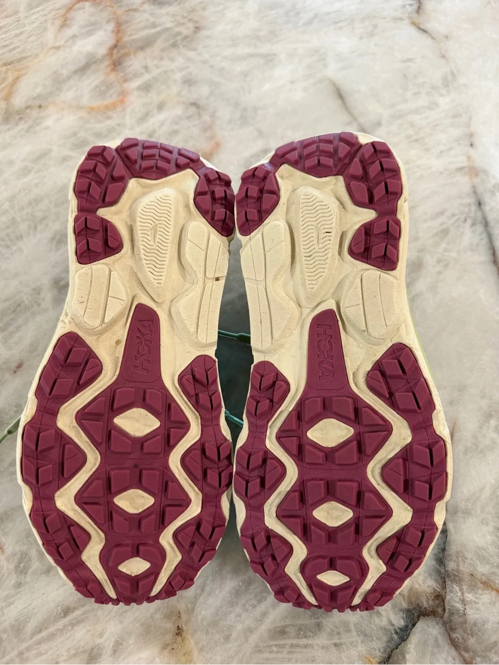 Hoka challenger atr