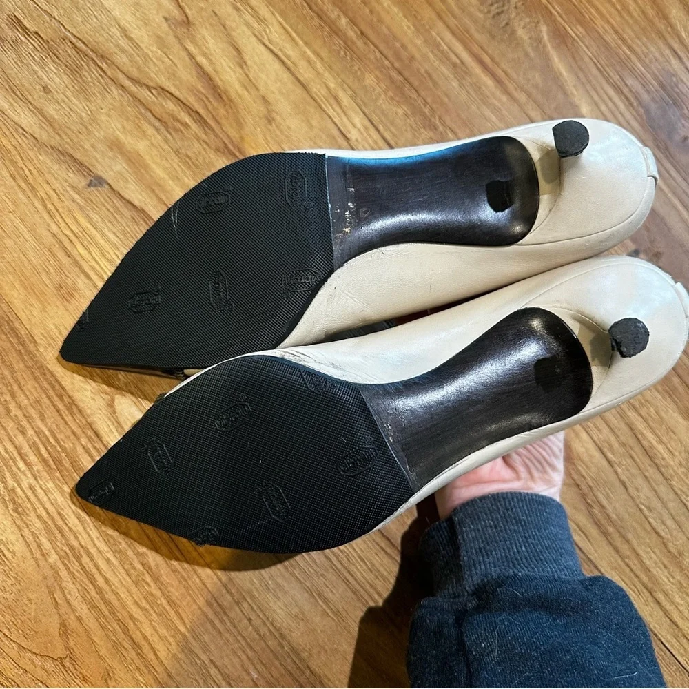 Stuart Weitzman stuart weitzman