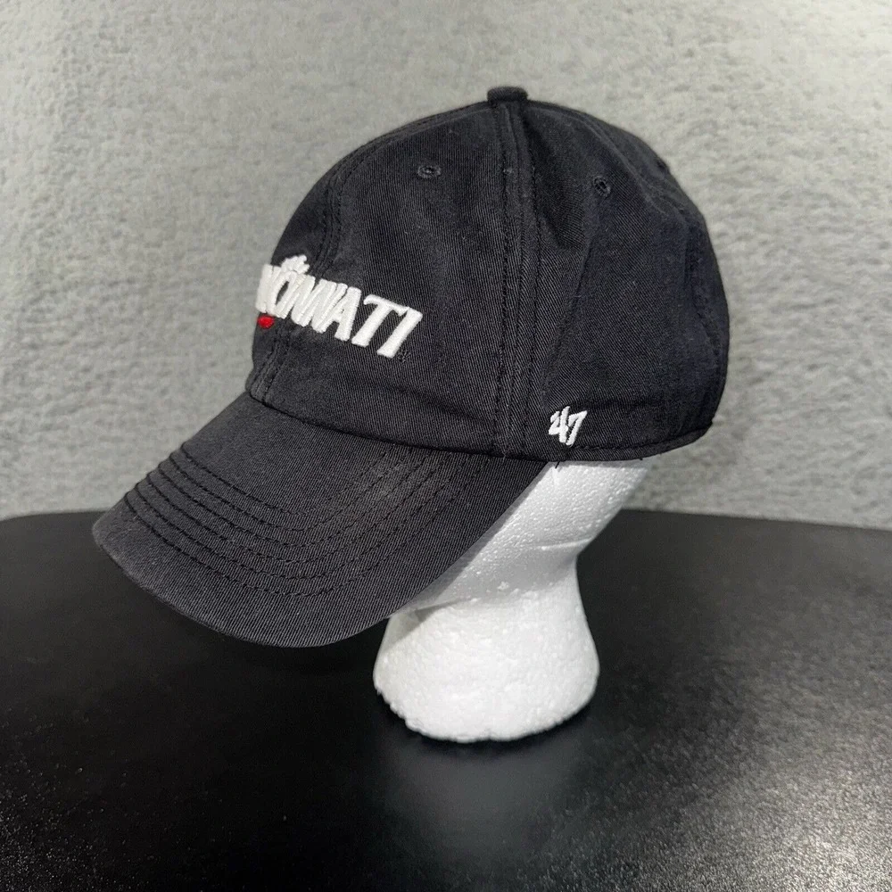 University Of‎ Cincinnati Bearcats Hat Men Medium Fitted Baseball Cap