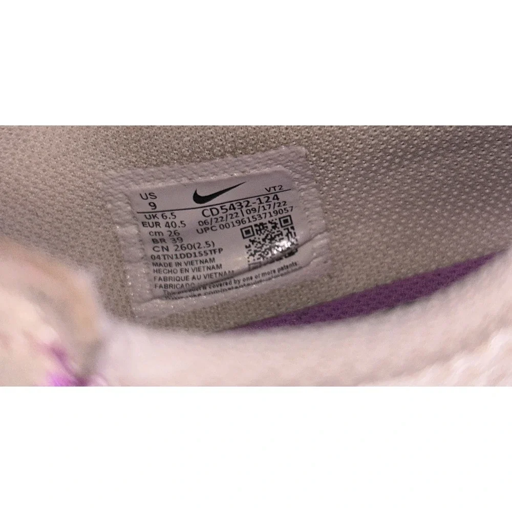 Nike women air