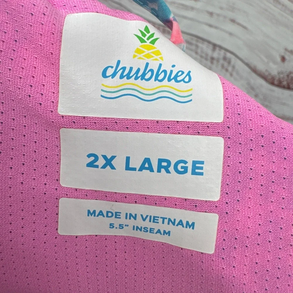 Chubbies Shorts Mens 2XL Pink Flamingo Print 5.5