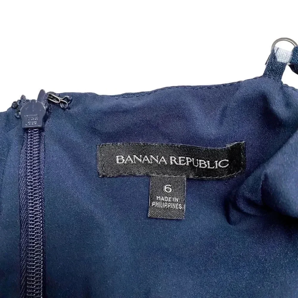 Banana Republic brand banana