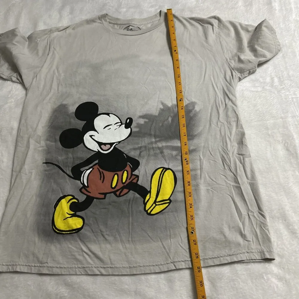 Disney Mickey Mouse T-Shirt Adults XL Gray Paint Style Print