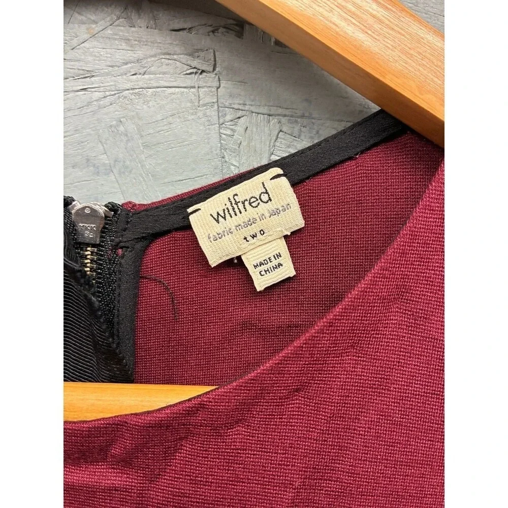 Wilfred Aritzia Pleated Fit Flare Mini Dress Womens 2 Burgundy Red Long Sleeve