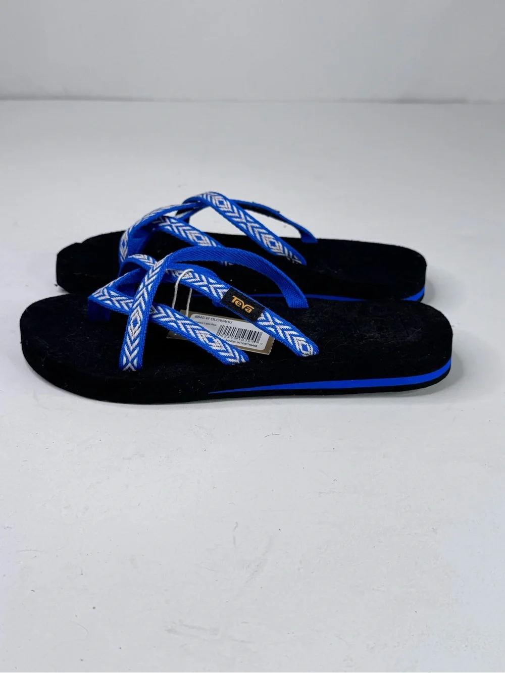 Teva Blue and White Patterned Strap Olowahu Flip Flops