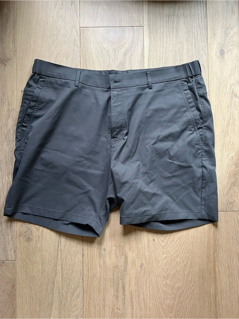 Jack Archer Jetsetter Shorts in Charcoal Gray