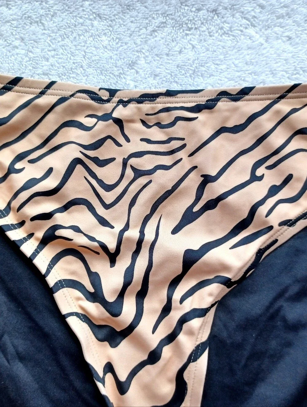VENUS two piece