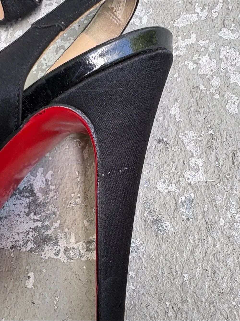 Christian Louboutin please look