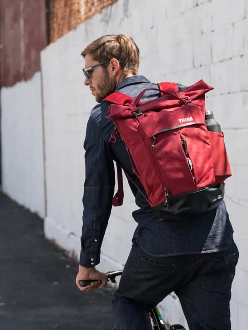 THULE Paramount 24L Backpack Red Feather