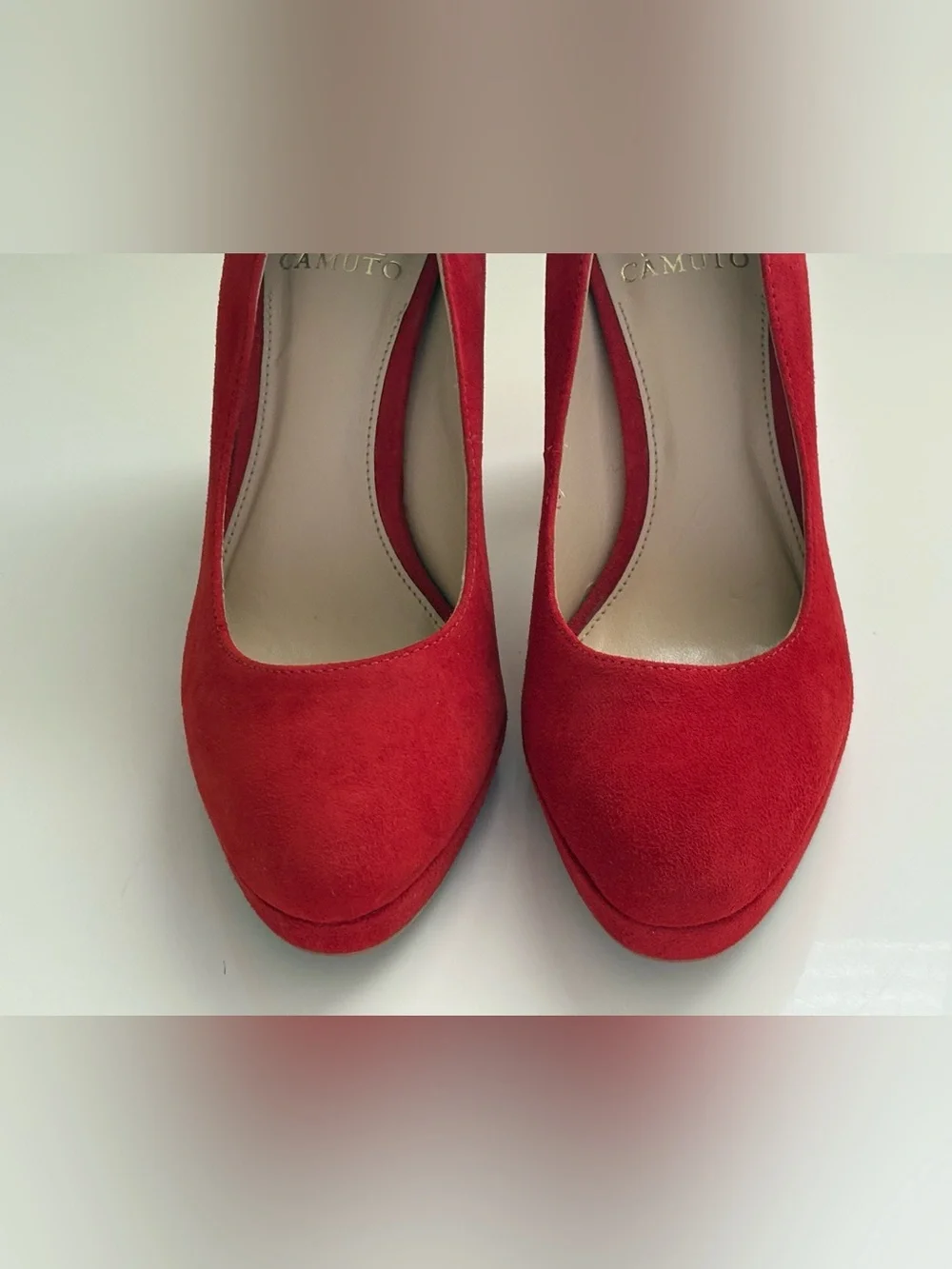 Vince Camuto bold red