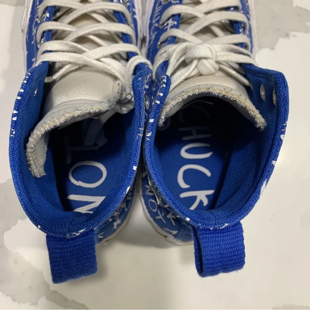 Converse vibrant blue