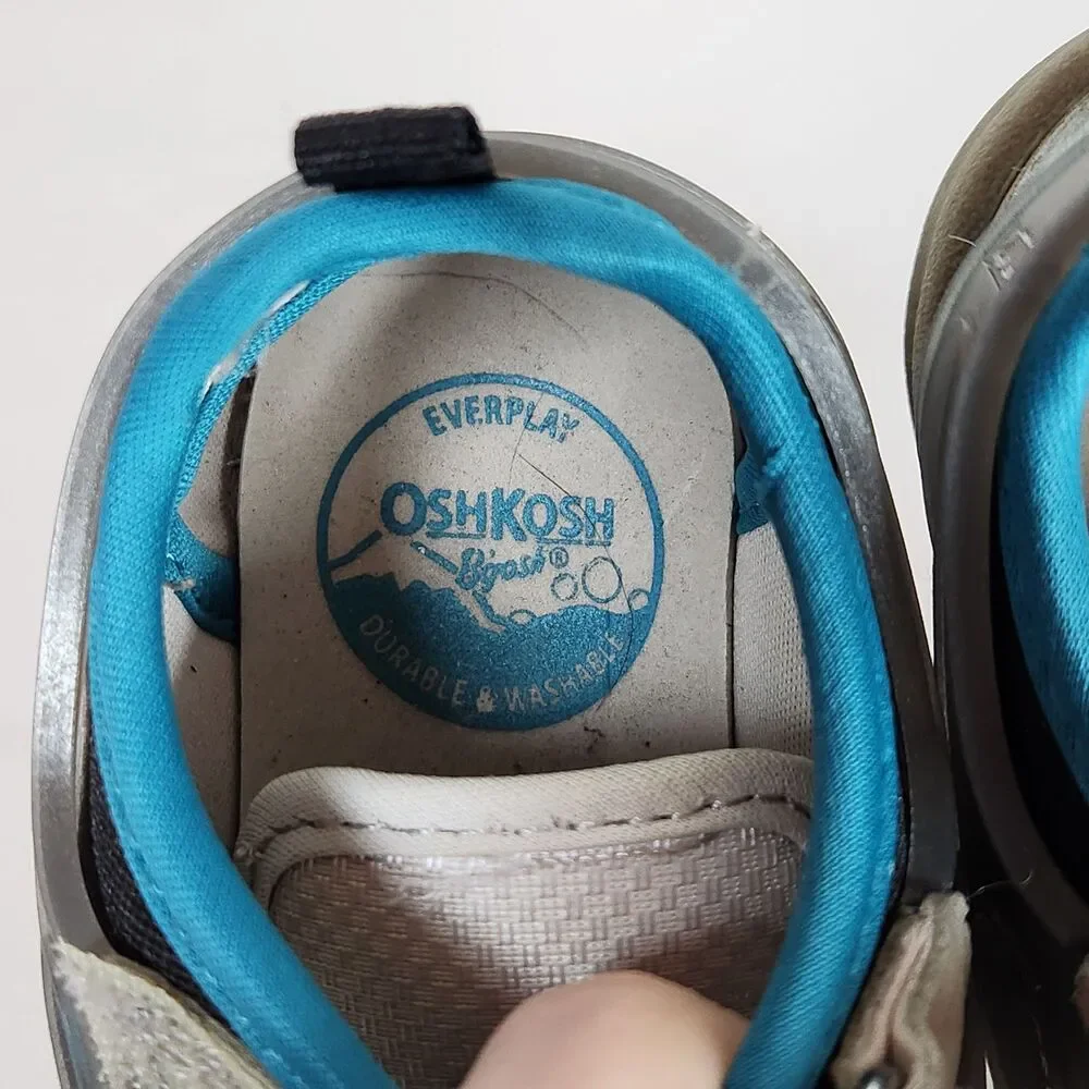OshKosh Bgosh osh kosh