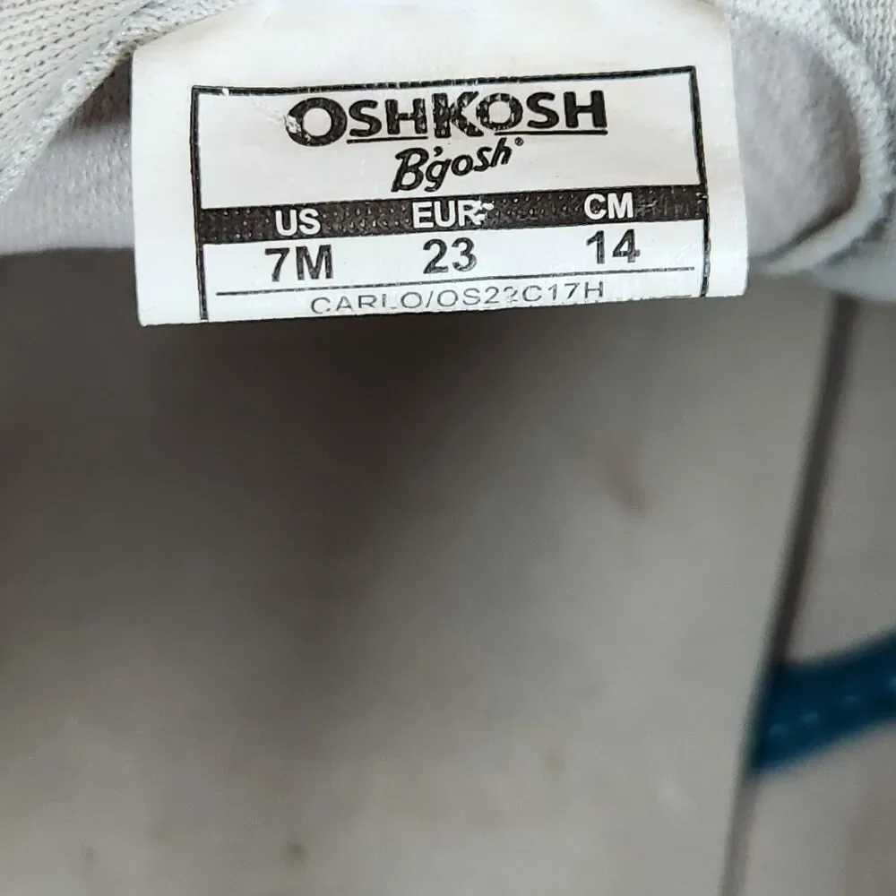 OshKosh Bgosh osh kosh
