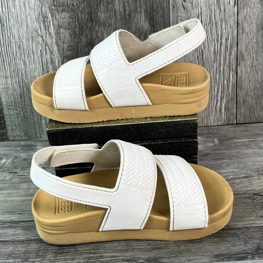 Reef Little Water Vista Kids White  Platform Sandals Size 7 Toddler 4500173822