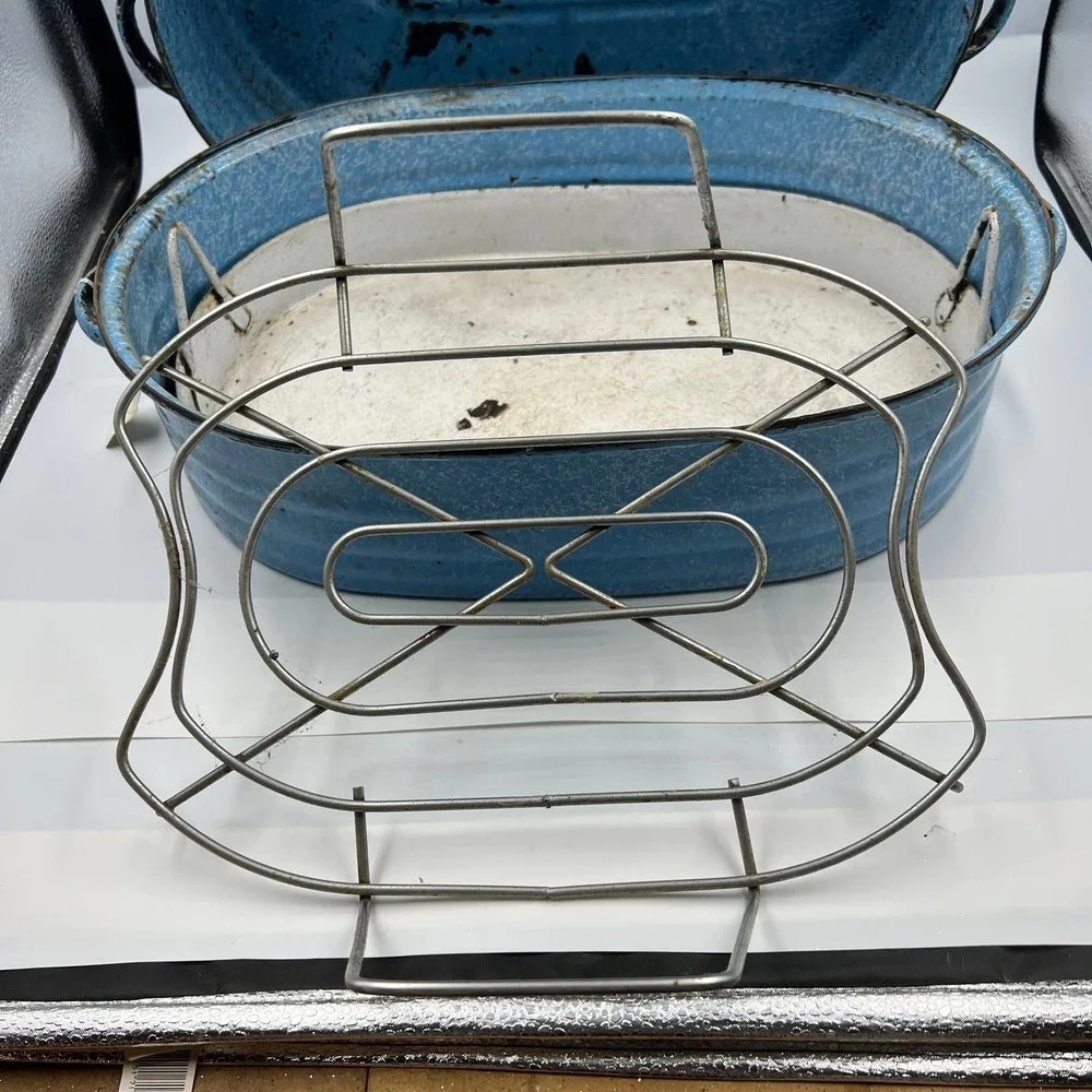Enamelware insert lid