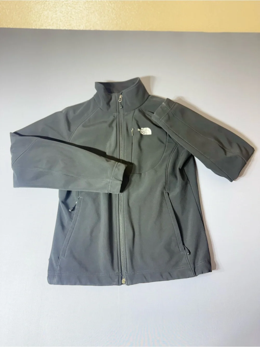 The North Face Women's Charcoal Gray‎ Softshell Jacket