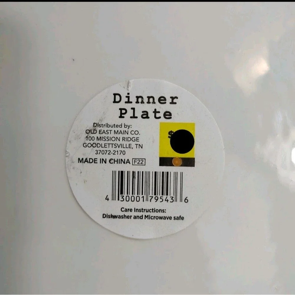 Old East Main Company Black White Plaid Dinner Plate Round Ceramic Two-Tone
