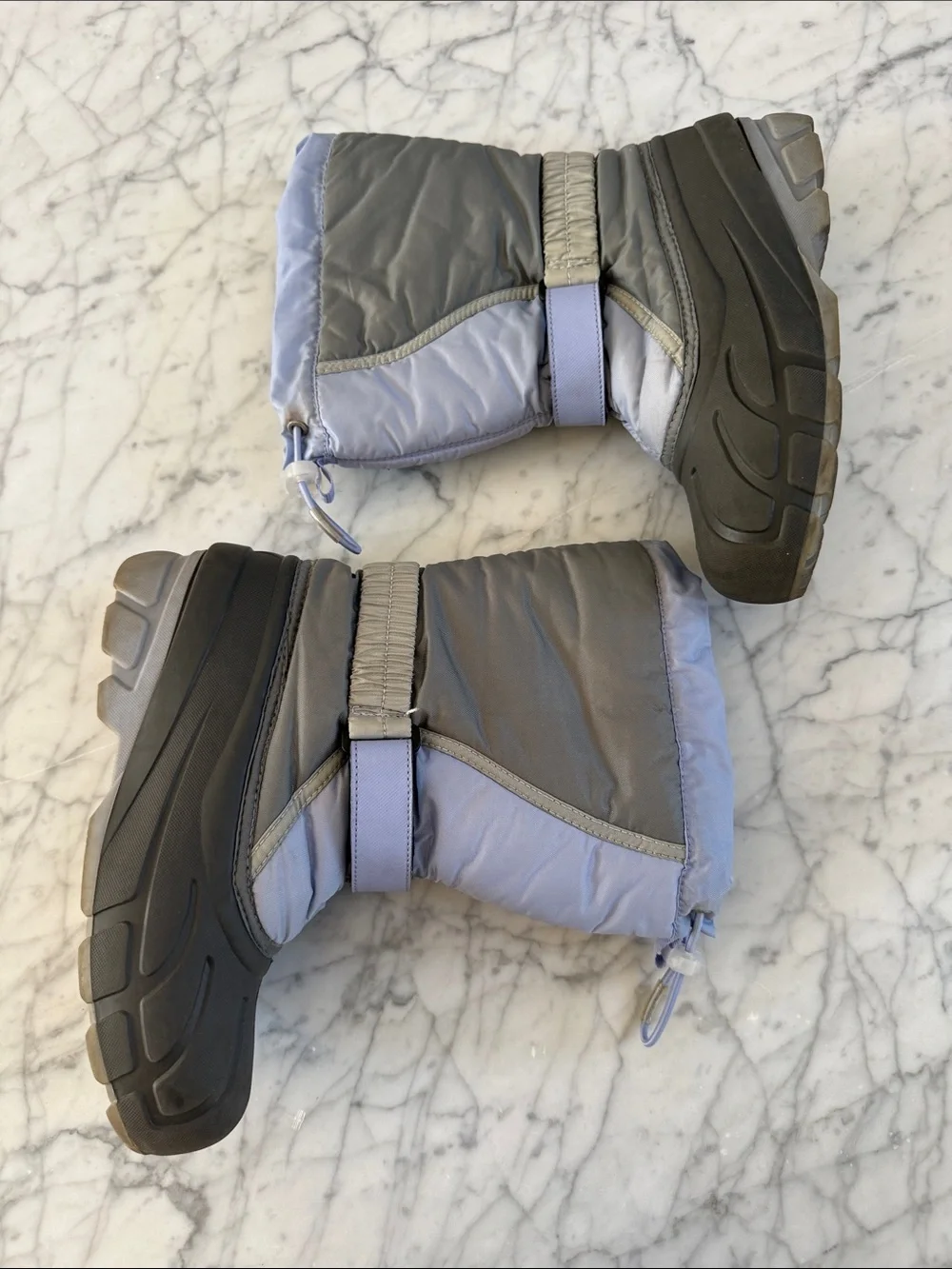 Sorel flurry snow