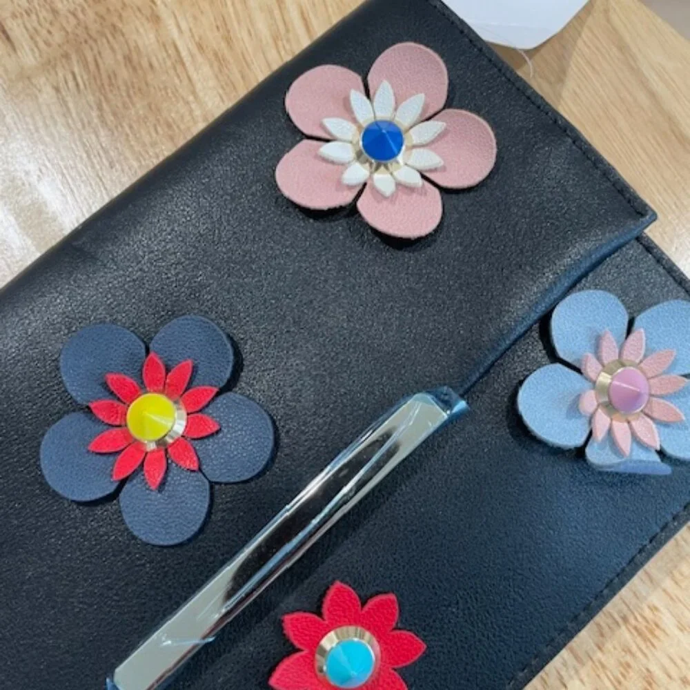 Flower Clutch