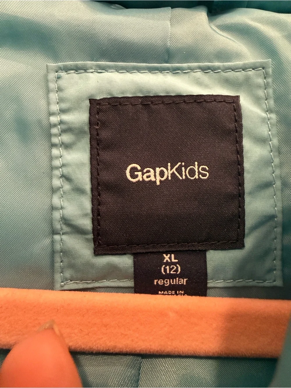 NWOT Gap Puffy Vests