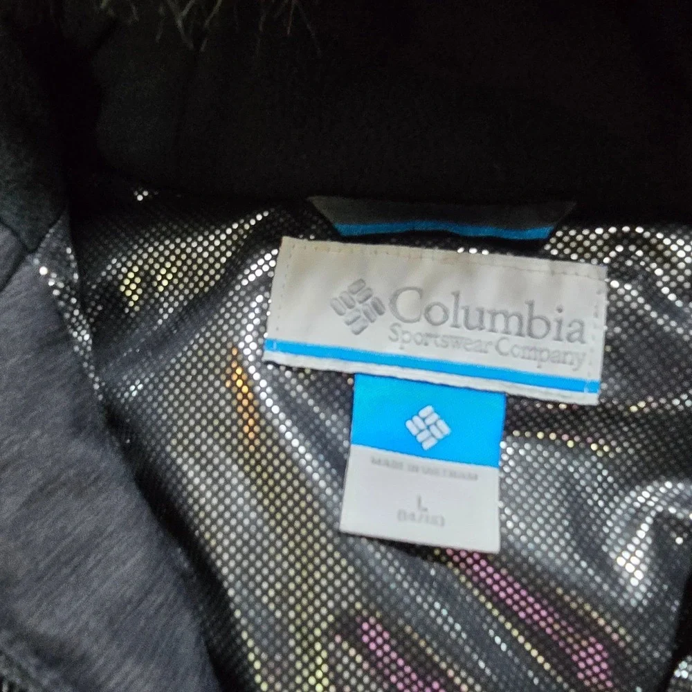 Columbia stay cozy