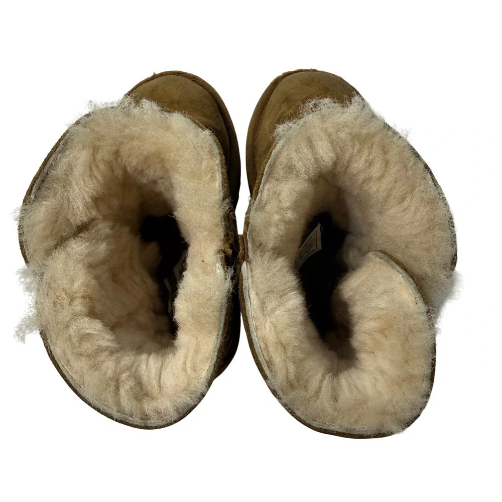 UGG australia kids