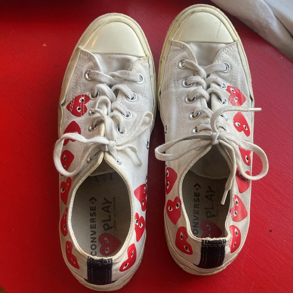 Comme des Garcons PLAY comme de