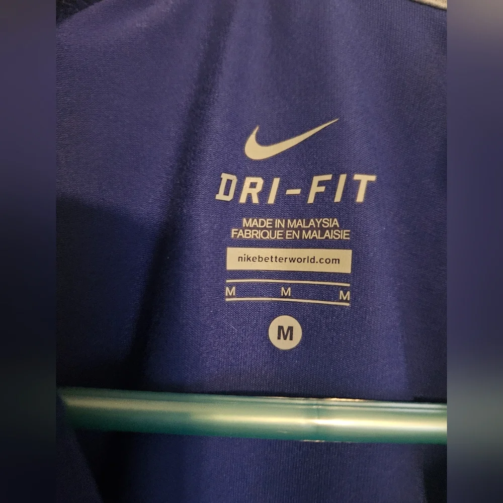 Nike DriFit 1/2-zip Pullover