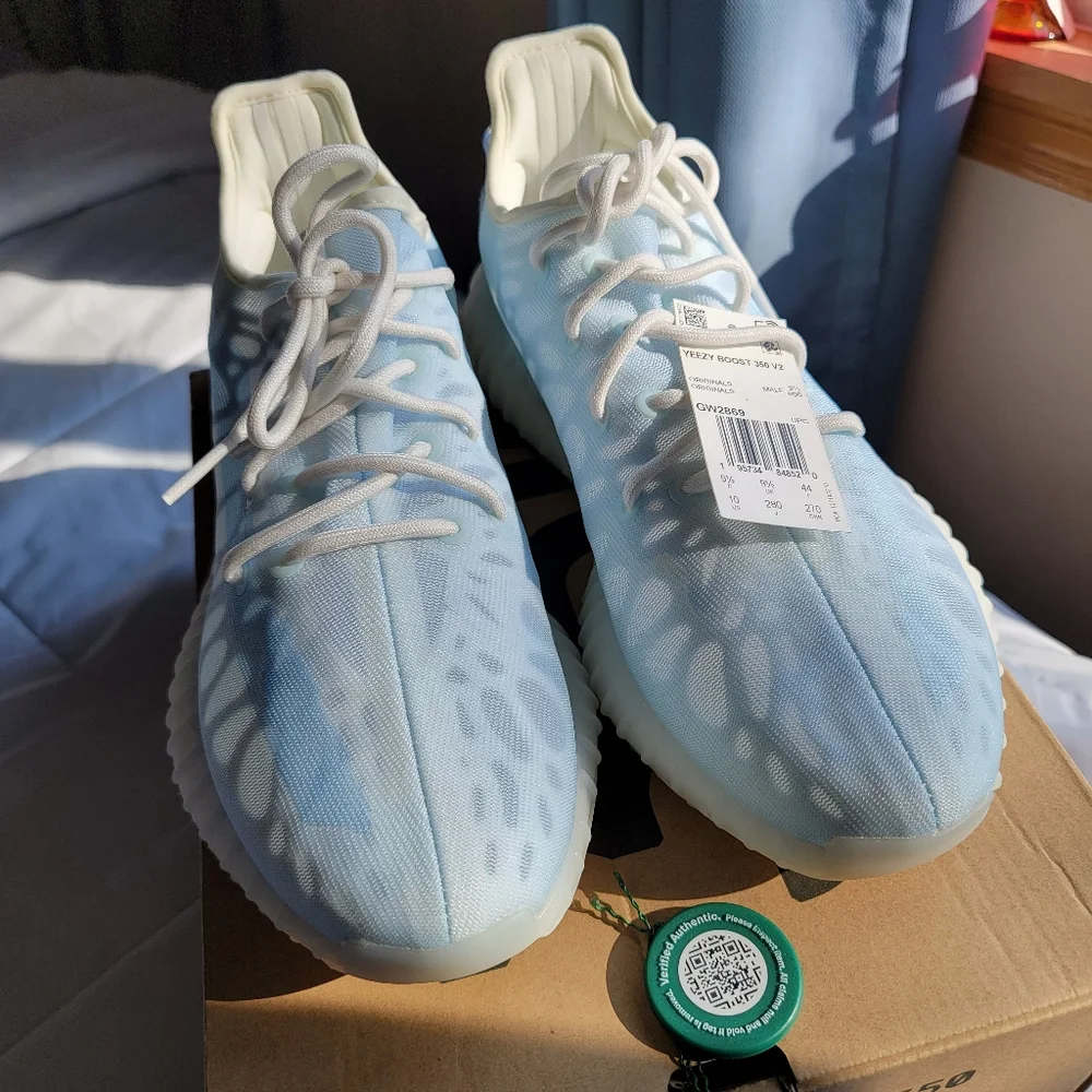 Yeezy brand new