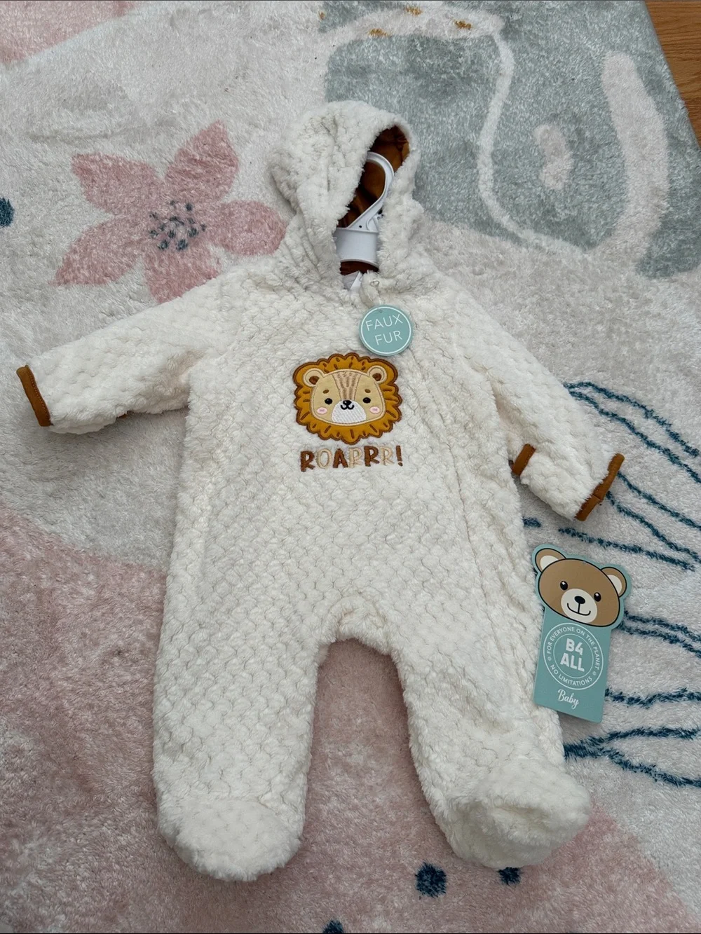Baby Boy Neutral Bear Outfit Bundle - Cream & Taupe
