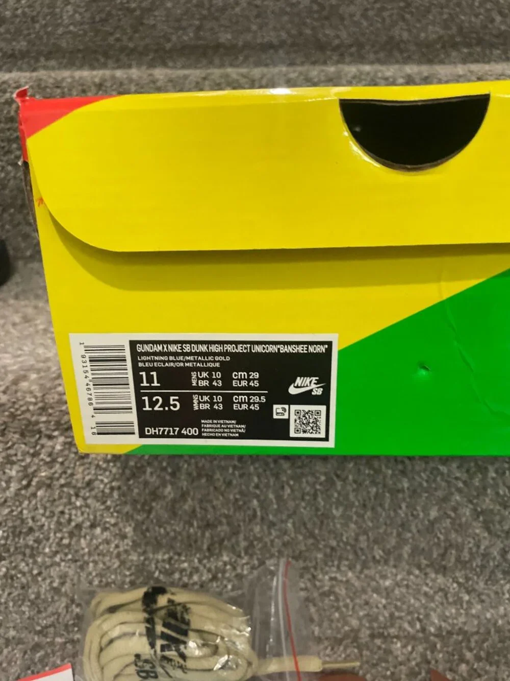 Nike x Gundam Dunk High SB Size 11