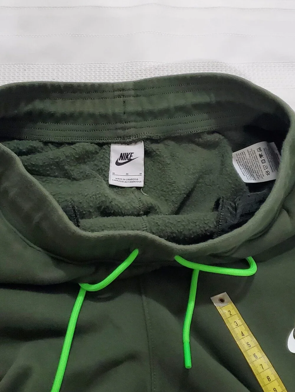 Nike men jogger