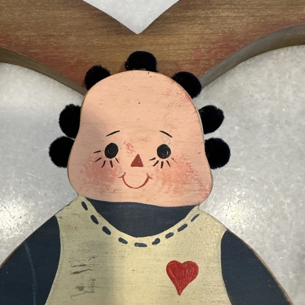 Vintage Folk Art‎ Wood Wall Hanging Heart With Country Girl