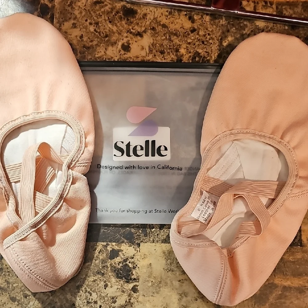 Stelle NWT Pink Ballet Shoes Size 8 ½