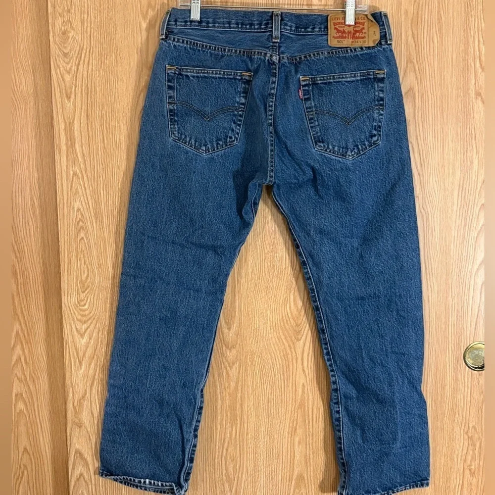 Levis timeless straight
