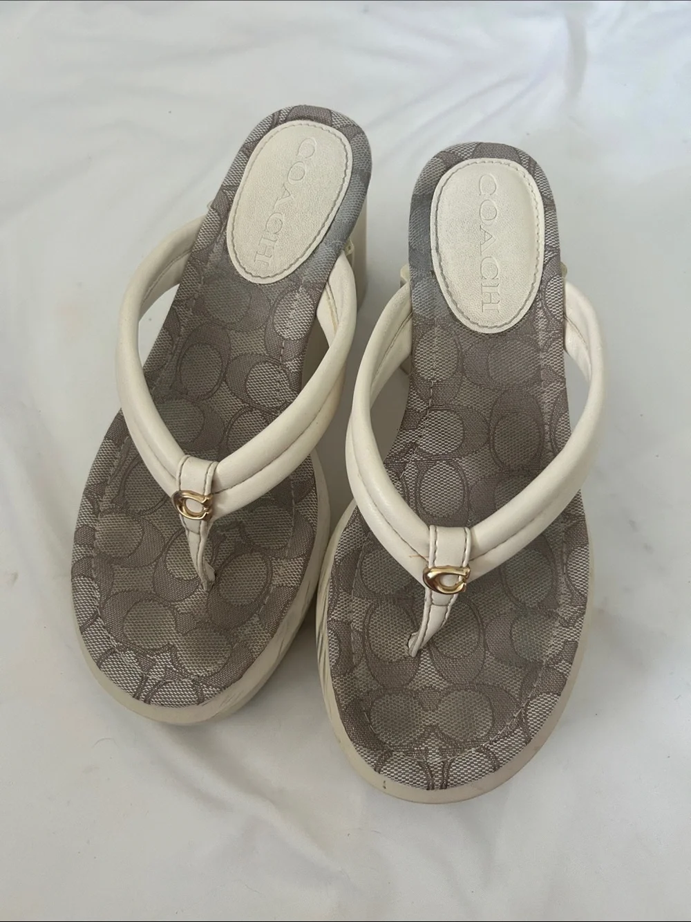Coach platform thong