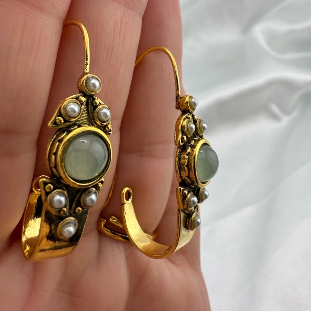 Anthropologie green vintage