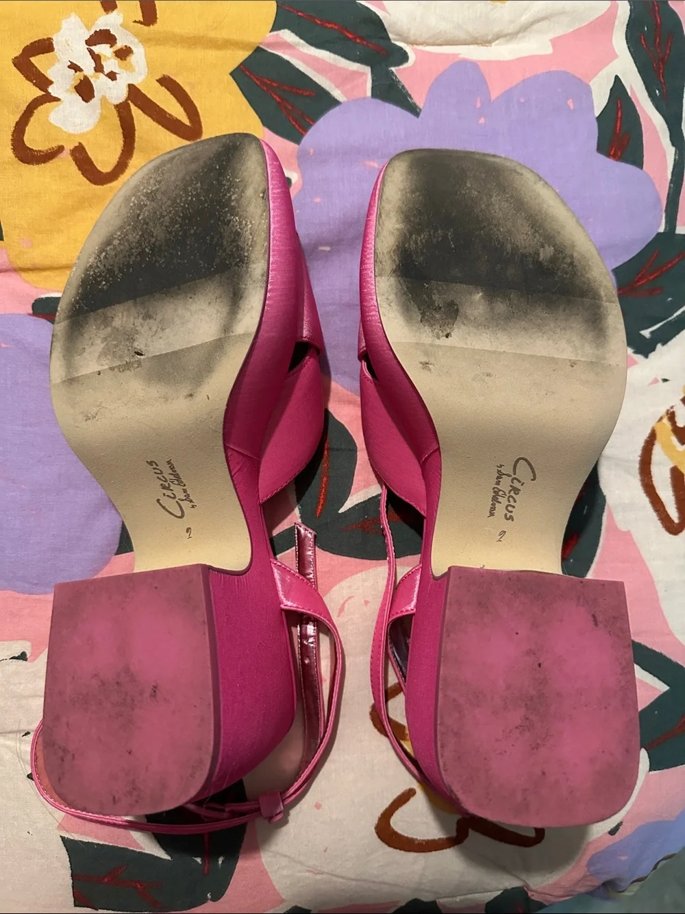 Circus by Sam Edelman bold pink