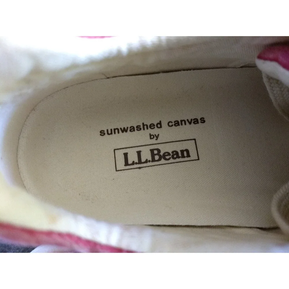 LL Bean Sunwashed Canvas Sneakers Red Women's Size 7 Lace Up Shoes 5330 NWOT NEW
