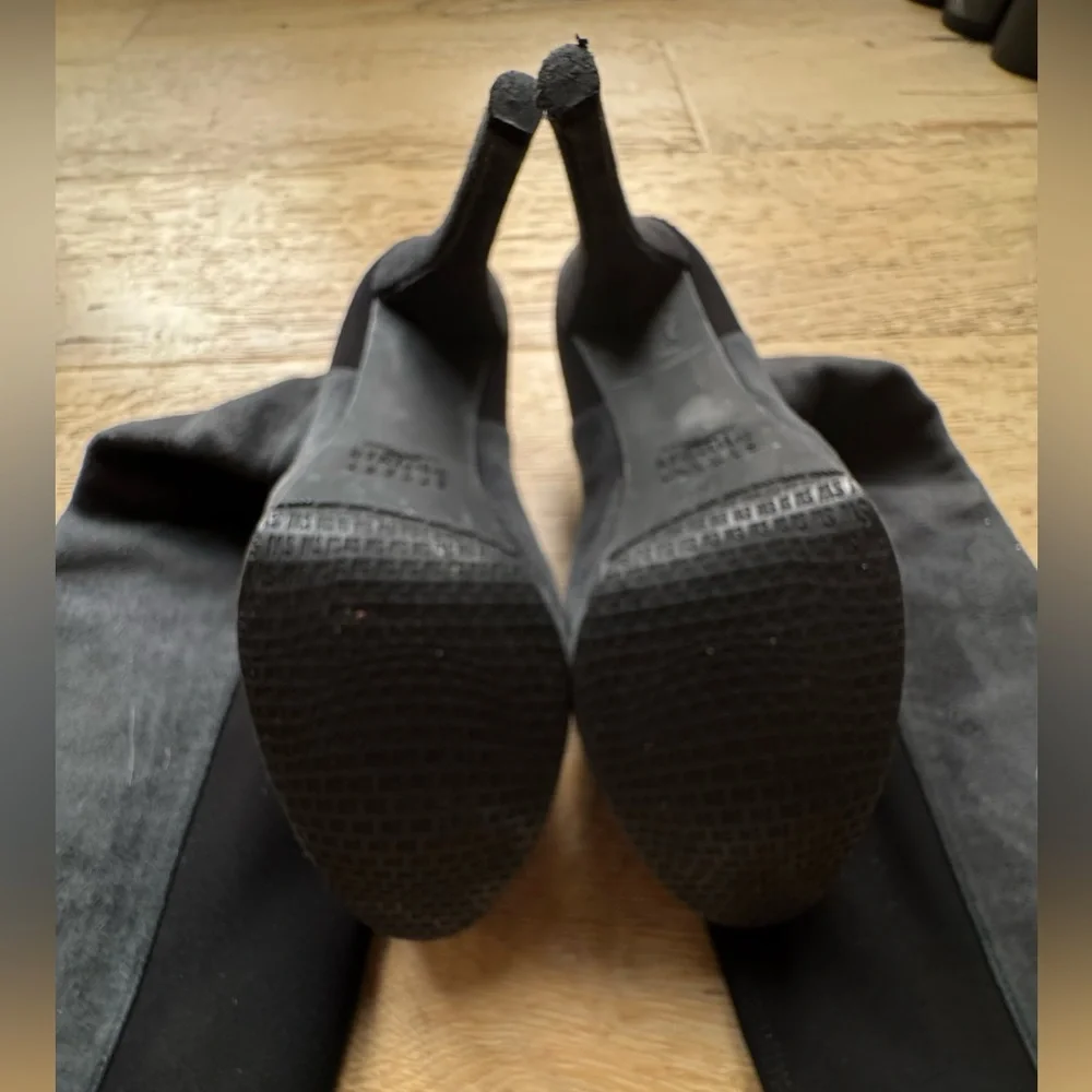 Stuart Weitzman good pre