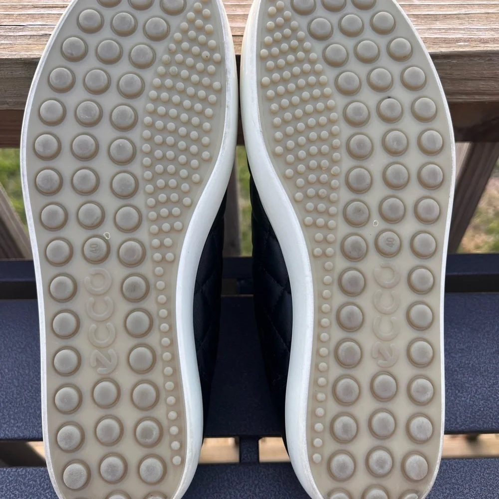 Ecco soft quilted